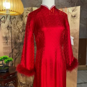 Áo dài đỏ đính kết viền cổ 3